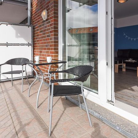 Ferienwohnung To Huus Bensersiel Luaran gambar