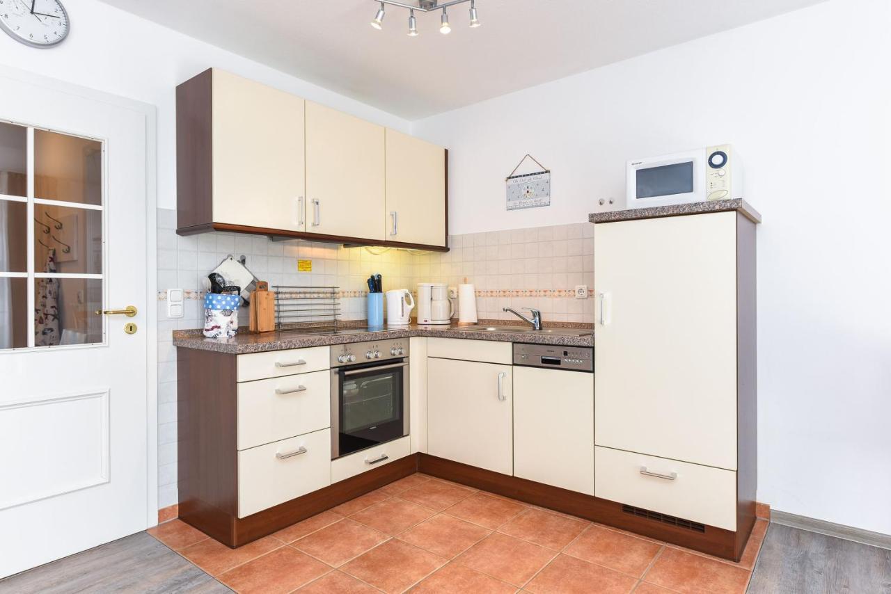 Ferienwohnung To Huus Bensersiel Luaran gambar