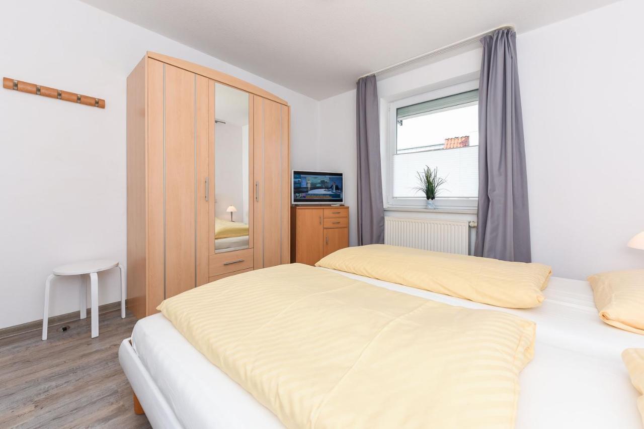 Ferienwohnung To Huus Bensersiel Luaran gambar