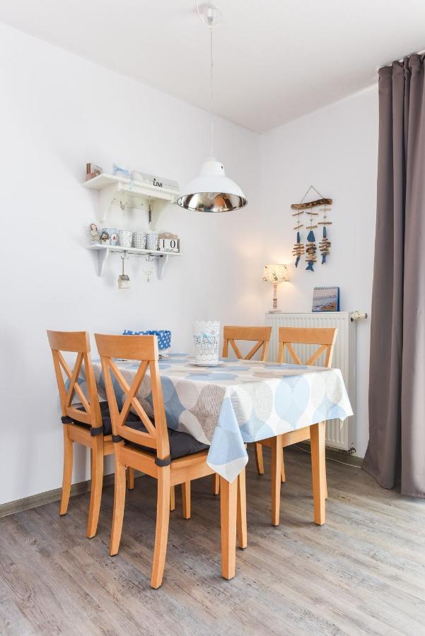 Ferienwohnung To Huus Bensersiel Luaran gambar